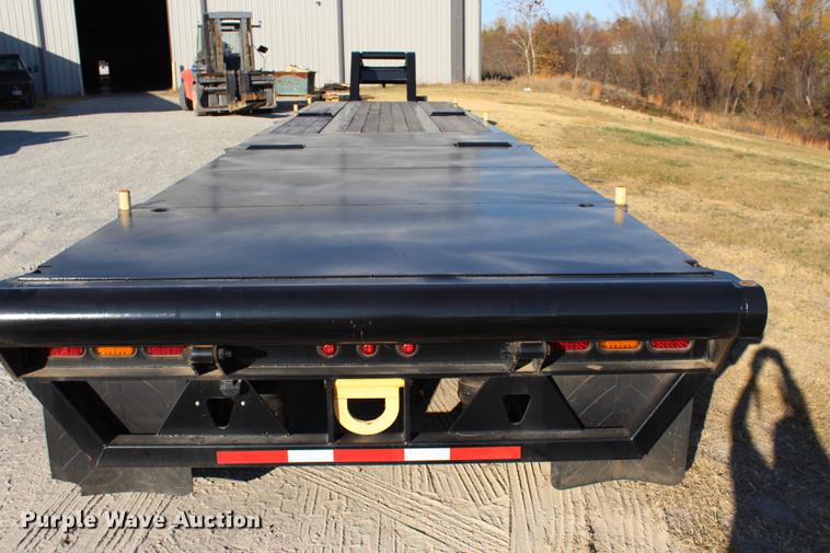 image for item BE9393 2013 Atoka OFLB604 oilfield flatbed trailer