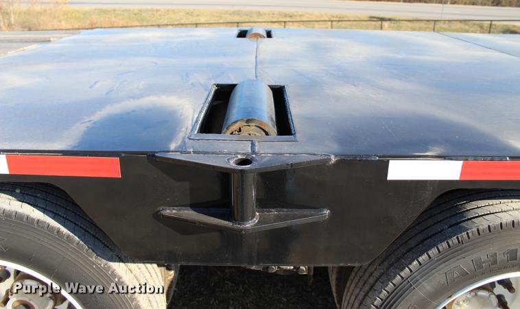 image for item BE9393 2013 Atoka OFLB604 oilfield flatbed trailer