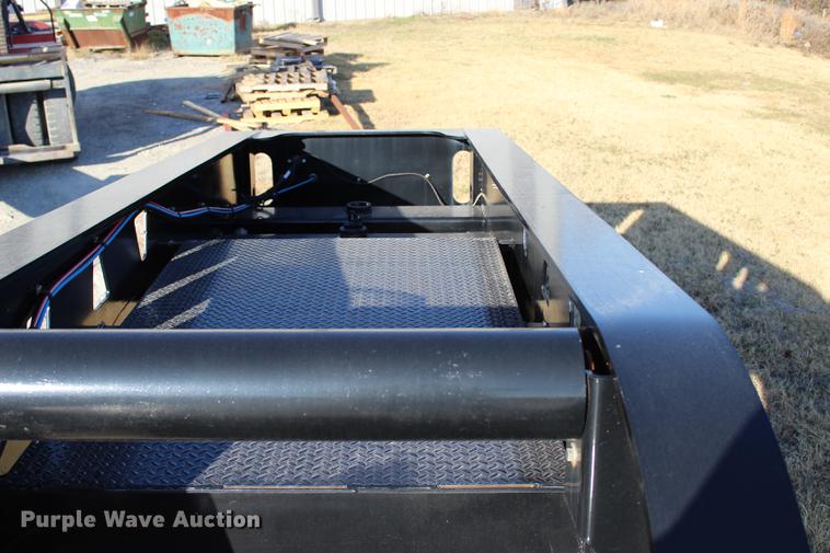 image for item BE9393 2013 Atoka OFLB604 oilfield flatbed trailer