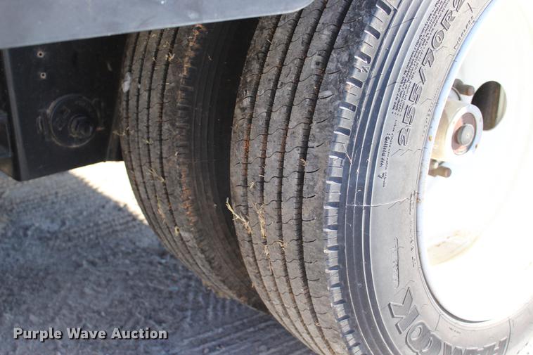 image for item BE9393 2013 Atoka OFLB604 oilfield flatbed trailer