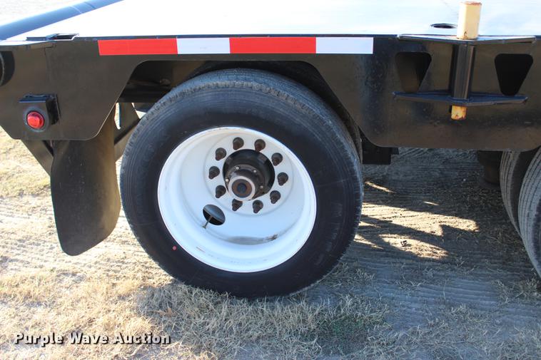 image for item BE9393 2013 Atoka OFLB604 oilfield flatbed trailer