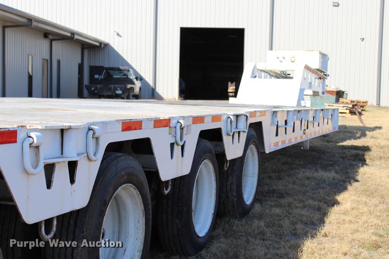 image for item BE9394 2013 Atoka SDE604 oilfield flatbed trailer