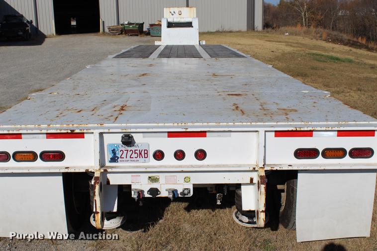 image for item BE9394 2013 Atoka SDE604 oilfield flatbed trailer