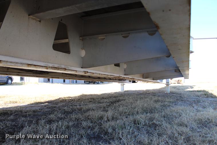 image for item BE9394 2013 Atoka SDE604 oilfield flatbed trailer