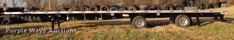 image for item BE9395 2017 Utility FS2CHA flatbed trailer