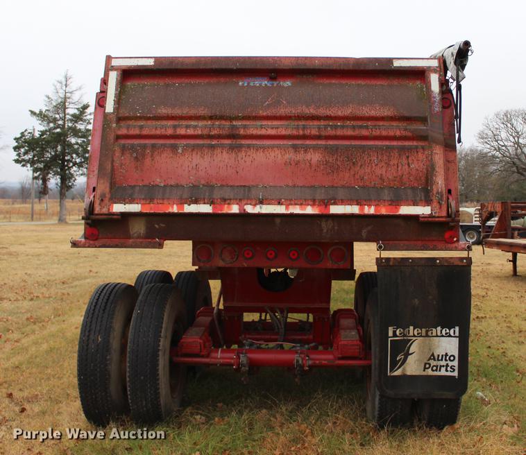 image for item BE9398 1998 Clemson LW3829 end dump trailer