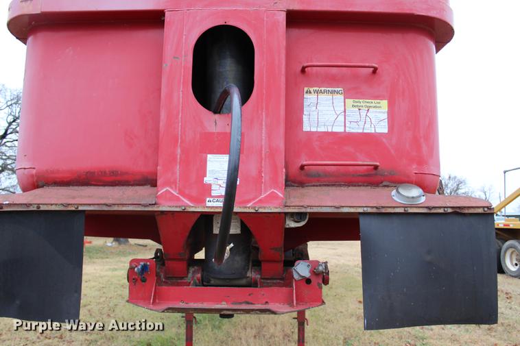 image for item BE9398 1998 Clemson LW3829 end dump trailer