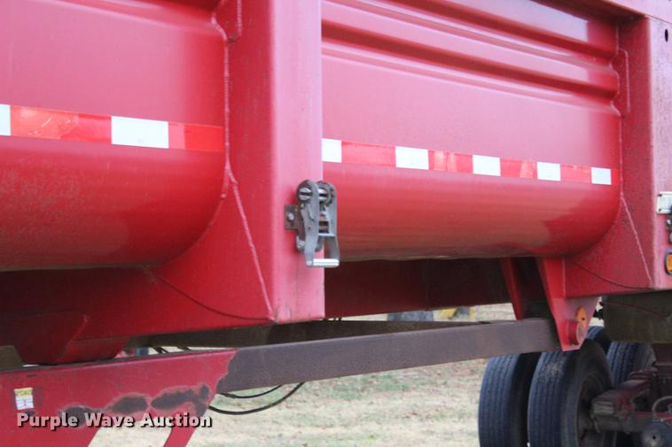 image for item BE9398 1998 Clemson LW3829 end dump trailer