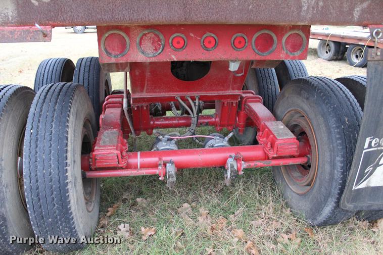 image for item BE9398 1998 Clemson LW3829 end dump trailer