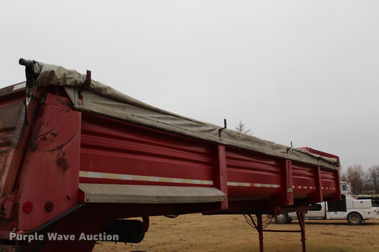 image for item BE9398 1998 Clemson LW3829 end dump trailer