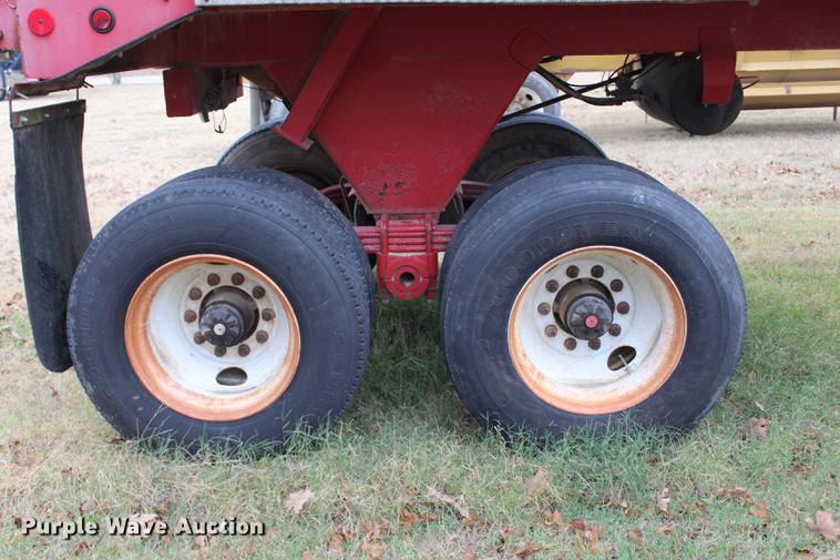 image for item BE9398 1998 Clemson LW3829 end dump trailer