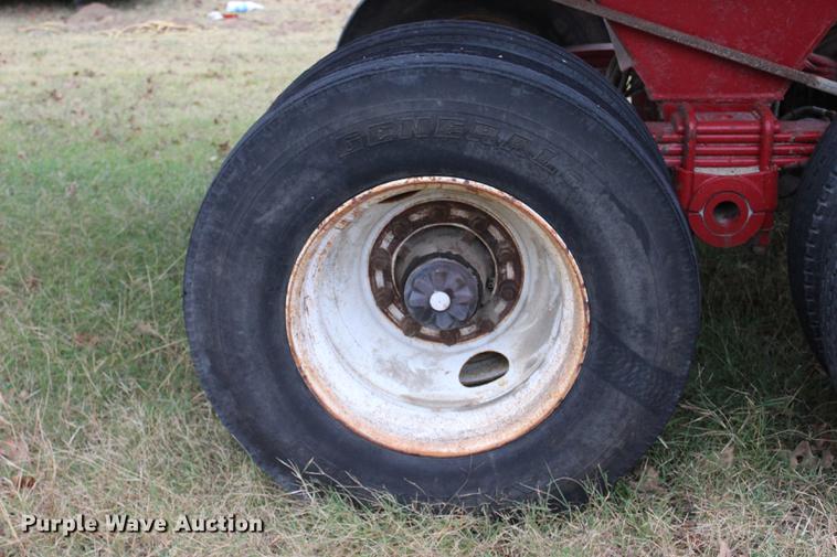 image for item BE9398 1998 Clemson LW3829 end dump trailer