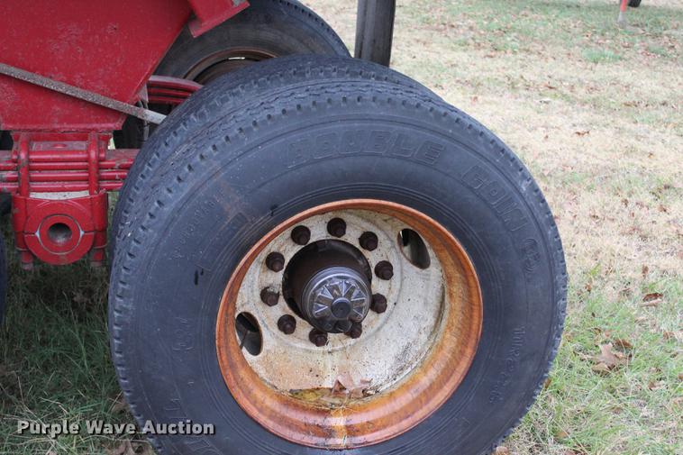 image for item BE9398 1998 Clemson LW3829 end dump trailer