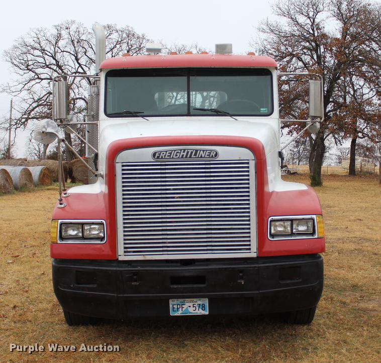 image for item BE9399 1993 Freightliner FLD112 semi truck