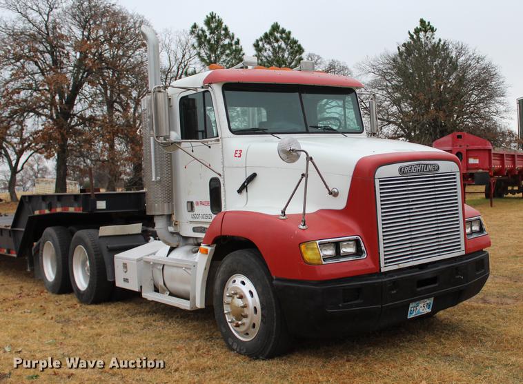 image for item BE9399 1993 Freightliner FLD112 semi truck