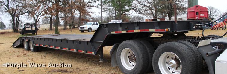 image for item BE9400 1987 Muv-All 4460ST drop deck trailer