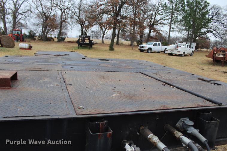 image for item BE9400 1987 Muv-All 4460ST drop deck trailer