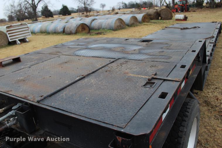 image for item BE9400 1987 Muv-All 4460ST drop deck trailer