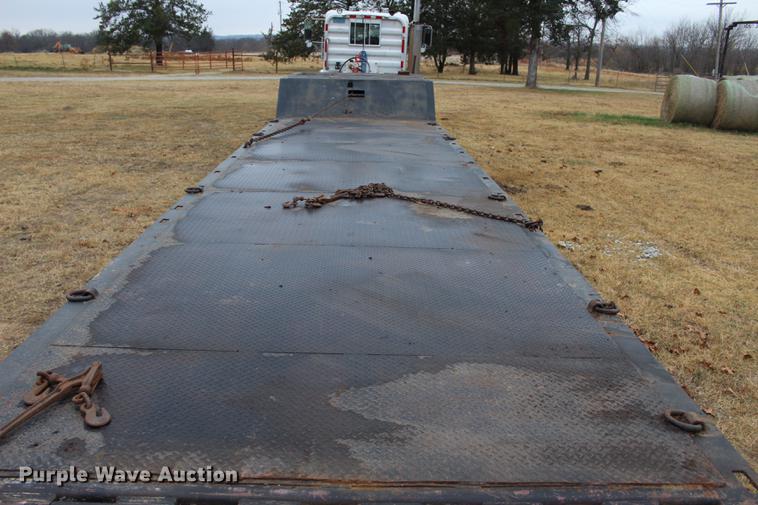 image for item BE9400 1987 Muv-All 4460ST drop deck trailer