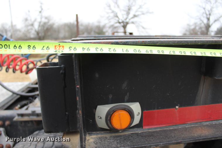 image for item BE9400 1987 Muv-All 4460ST drop deck trailer