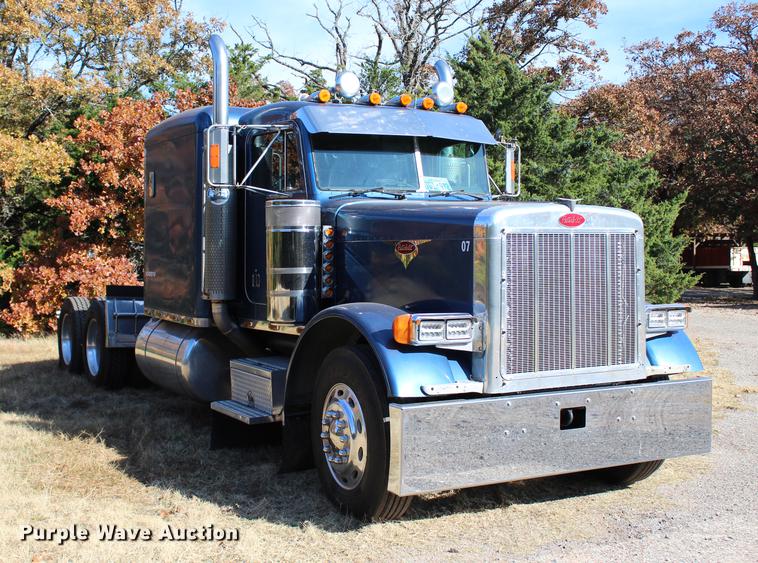image for item BE9418 1987 Peterbilt 379 semi truck