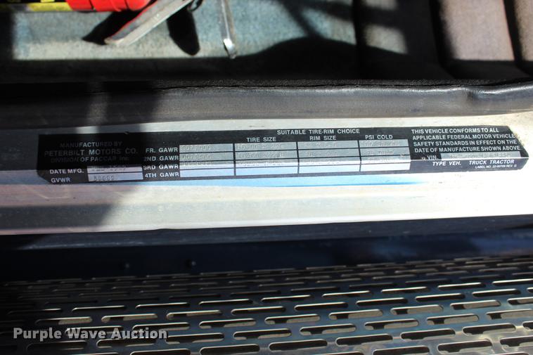 image for item BE9418 1987 Peterbilt 379 semi truck