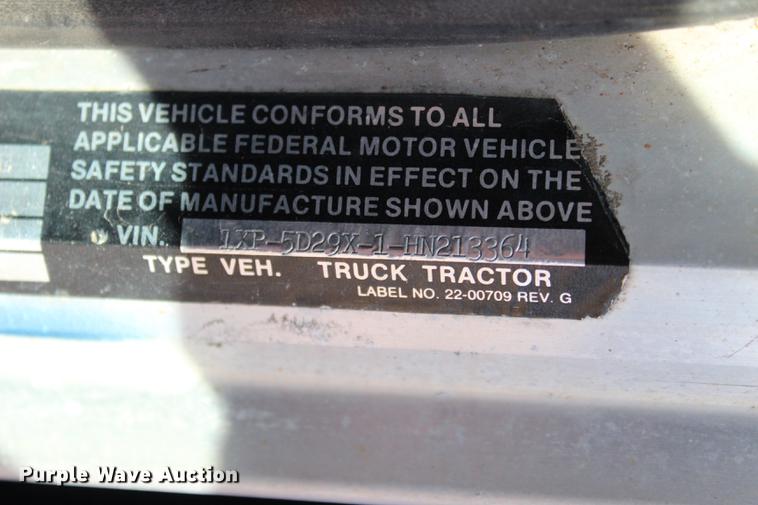 image for item BE9418 1987 Peterbilt 379 semi truck