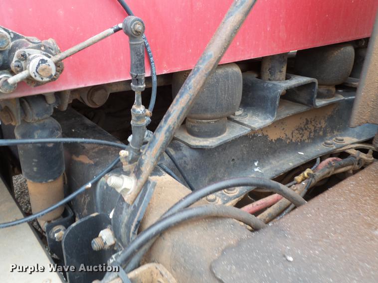 image for item BJ9922 1993 Freightliner FLD112 semi truck