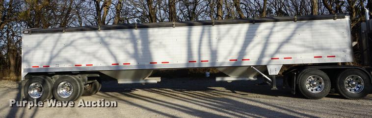 image for item DA1476 2015 Timpte double hopper grain trailer