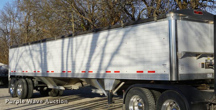 image for item DA1476 2015 Timpte double hopper grain trailer