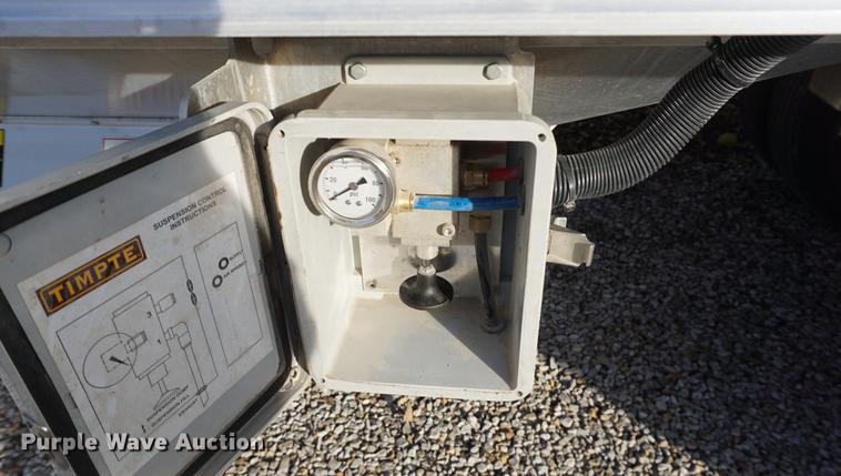 image for item DA1476 2015 Timpte double hopper grain trailer