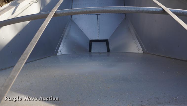 image for item DA1476 2015 Timpte double hopper grain trailer