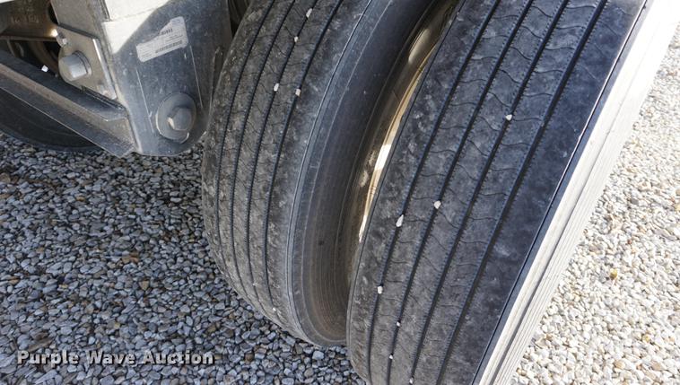 image for item DA1476 2015 Timpte double hopper grain trailer