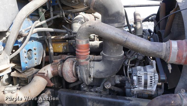 image for item DA1479 1991 Freightliner FLD112 semi truck