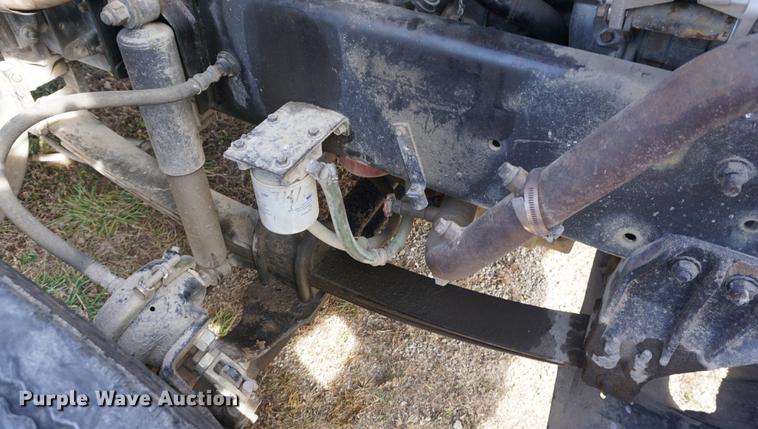 image for item DA1479 1991 Freightliner FLD112 semi truck