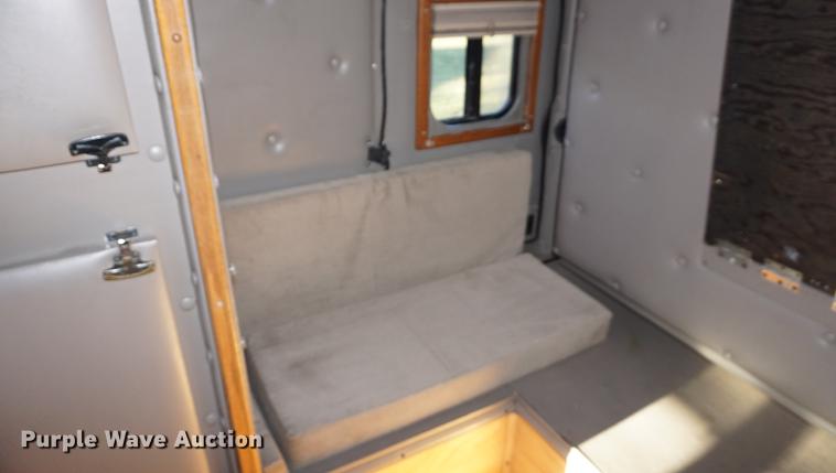 image for item DA1499 1999 Peterbilt 377 semi truck