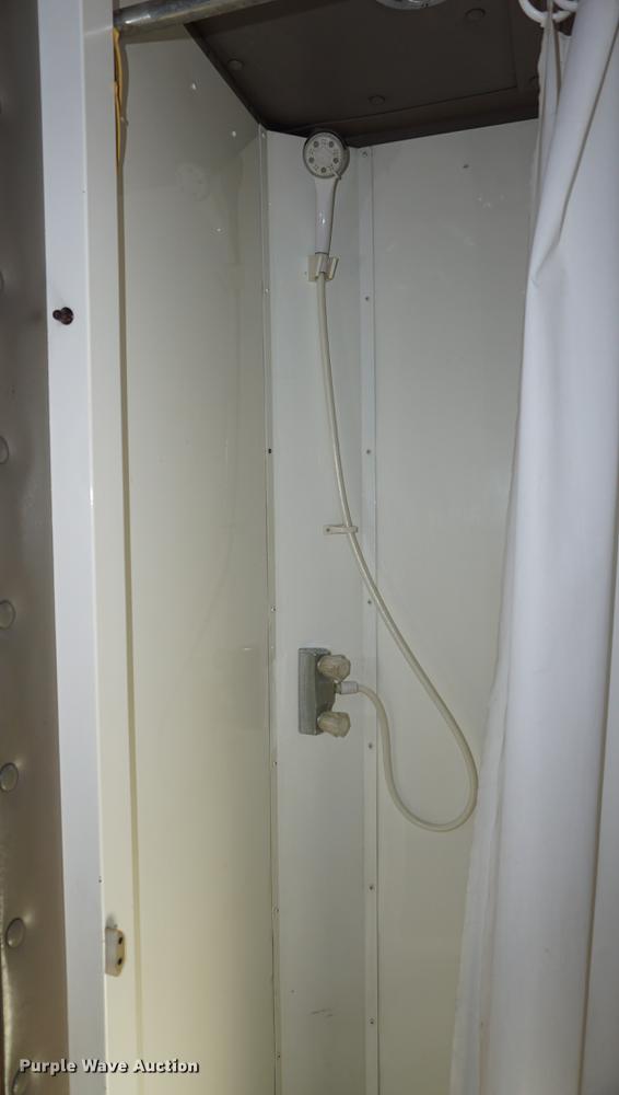 image for item DA1499 1999 Peterbilt 377 semi truck