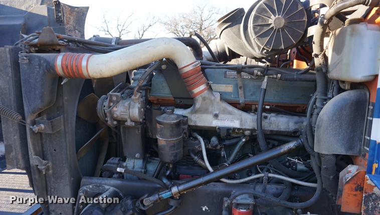 image for item DA1499 1999 Peterbilt 377 semi truck