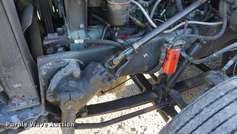 image for item DA1499 1999 Peterbilt 377 semi truck