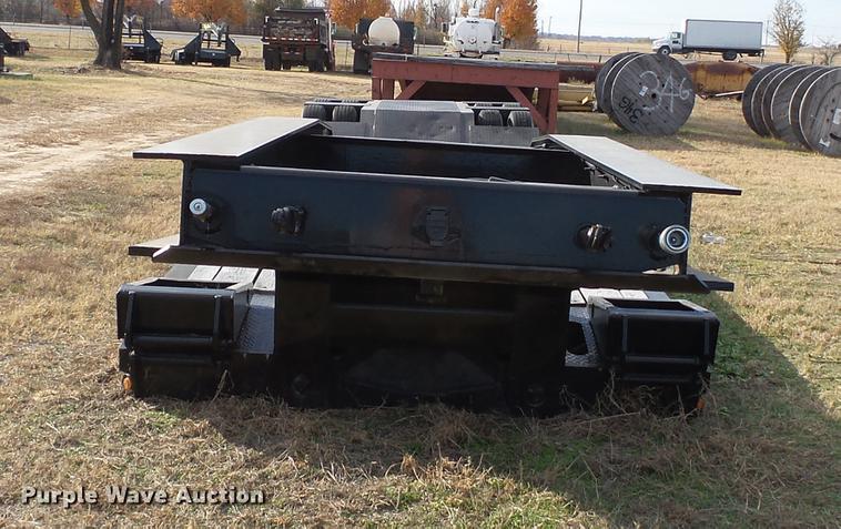 image for item DA2435 2003 Eager Beaver 35GSL/GS lowboy equipment trailer