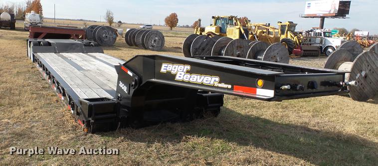 image for item DA2435 2003 Eager Beaver 35GSL/GS lowboy equipment trailer