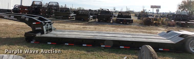 image for item DA2435 2003 Eager Beaver 35GSL/GS lowboy equipment trailer
