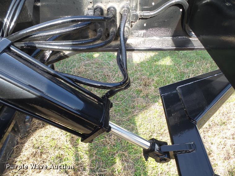 image for item DA2435 2003 Eager Beaver 35GSL/GS lowboy equipment trailer