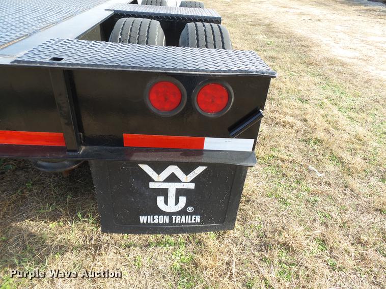 image for item DA2435 2003 Eager Beaver 35GSL/GS lowboy equipment trailer