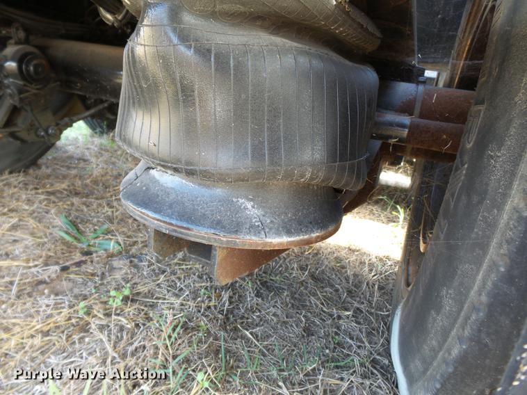 image for item DA2435 2003 Eager Beaver 35GSL/GS lowboy equipment trailer