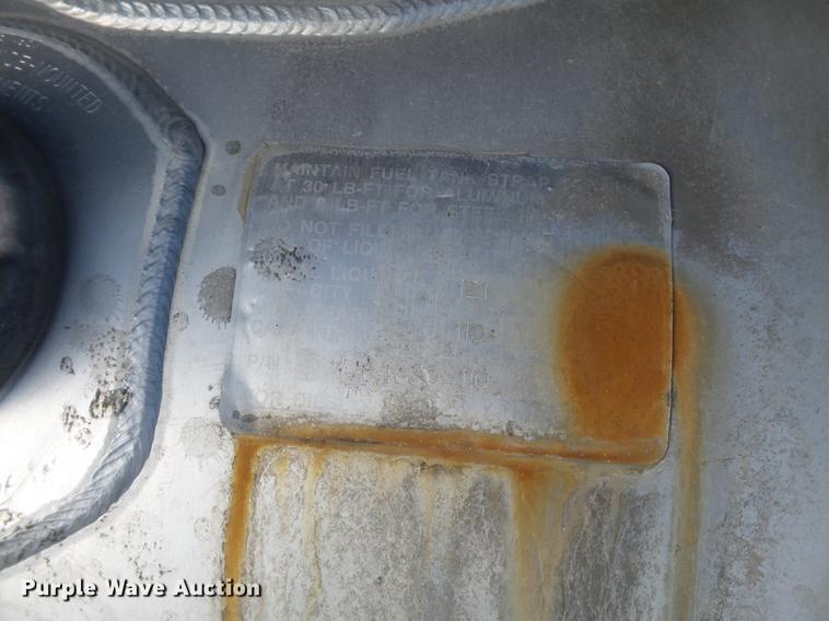 image for item DA2459 2005 Peterbilt 379 semi truck