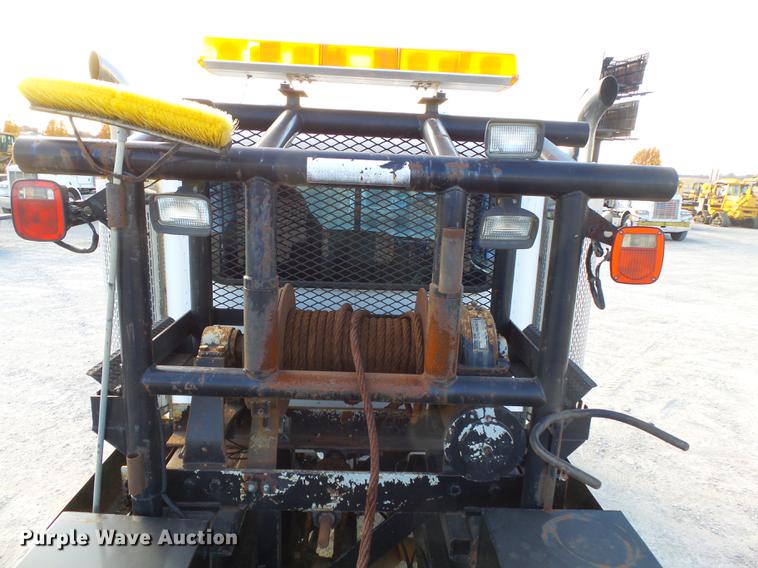 image for item DA2459 2005 Peterbilt 379 semi truck