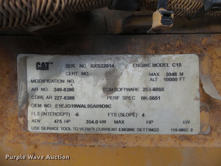 image for item DA2459 2005 Peterbilt 379 semi truck