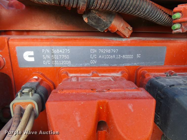 image for item DA3569 2009 Peterbilt 388 semi truck