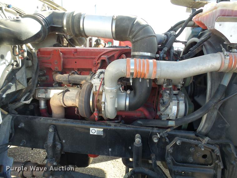 image for item DA3570 2008 Peterbilt 389 semi truck